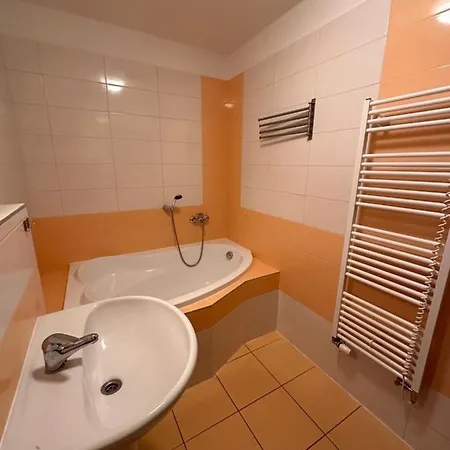 Apartmán Ab Kryte Parkovani Zdarma